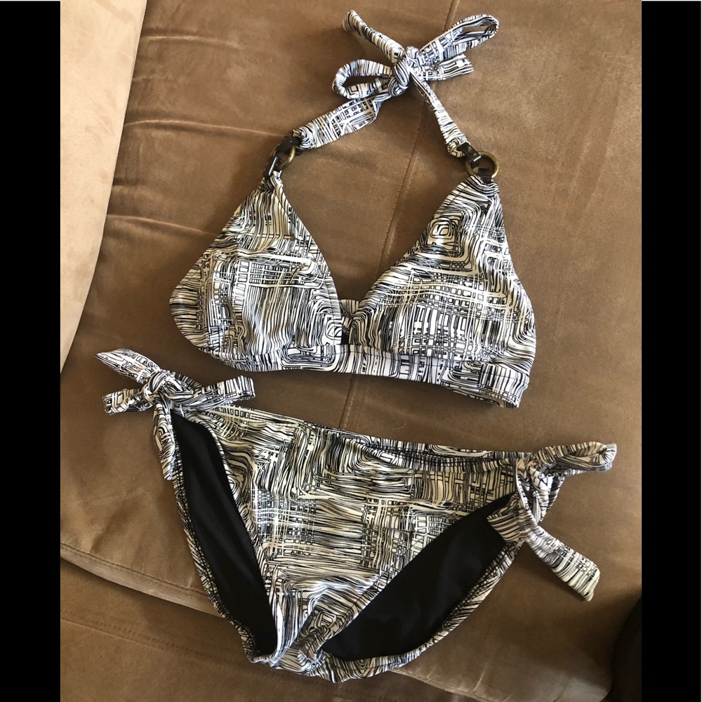 Mossimo Supply Co. Black and White Bikini